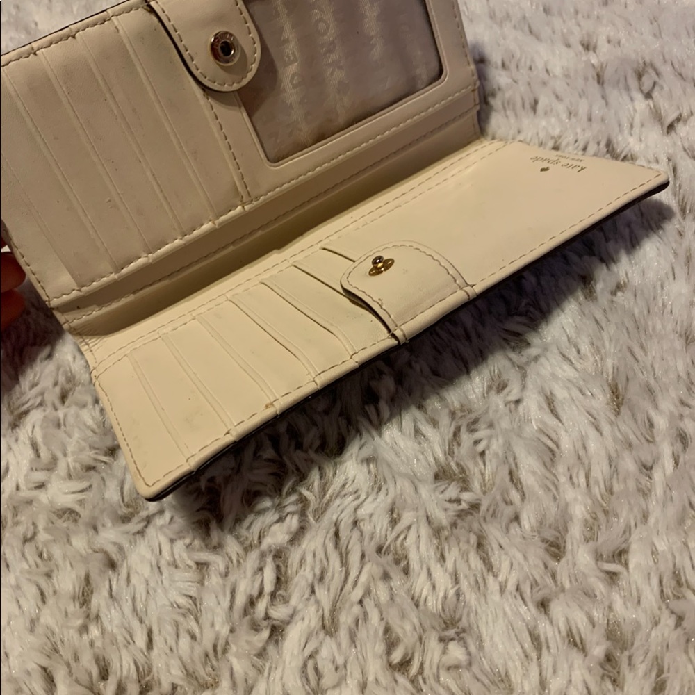 Kate Spade Wallet - Picture 2 of 3